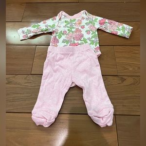 Baby Girl - Monica and Andy LS Onesie w/ Matchjng pants - 0-3m